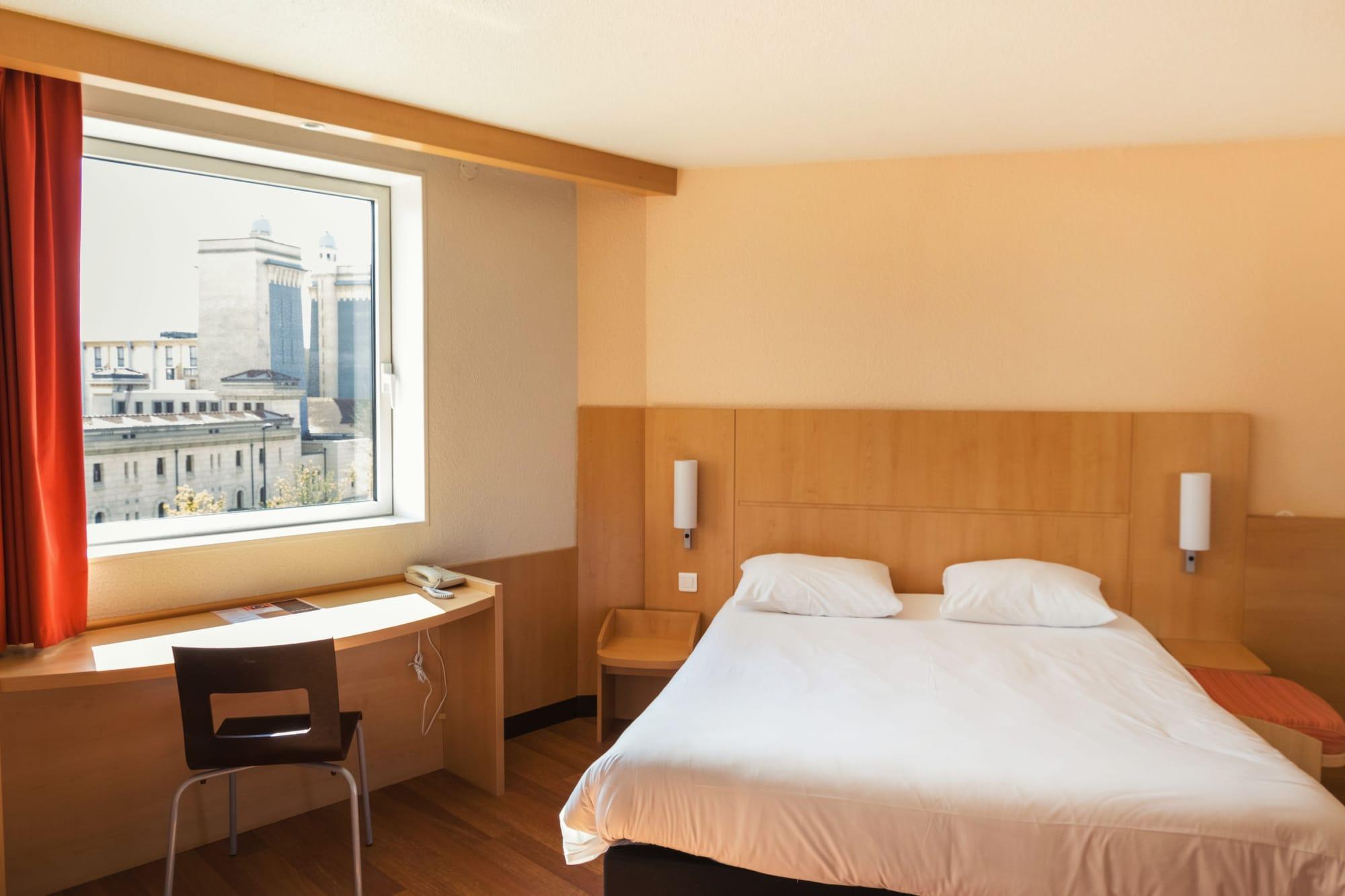 Ibis Vichy Hotel Eksteriør billede